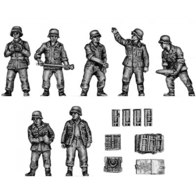 10.5cm Field artillery crew and accessories (20mm)