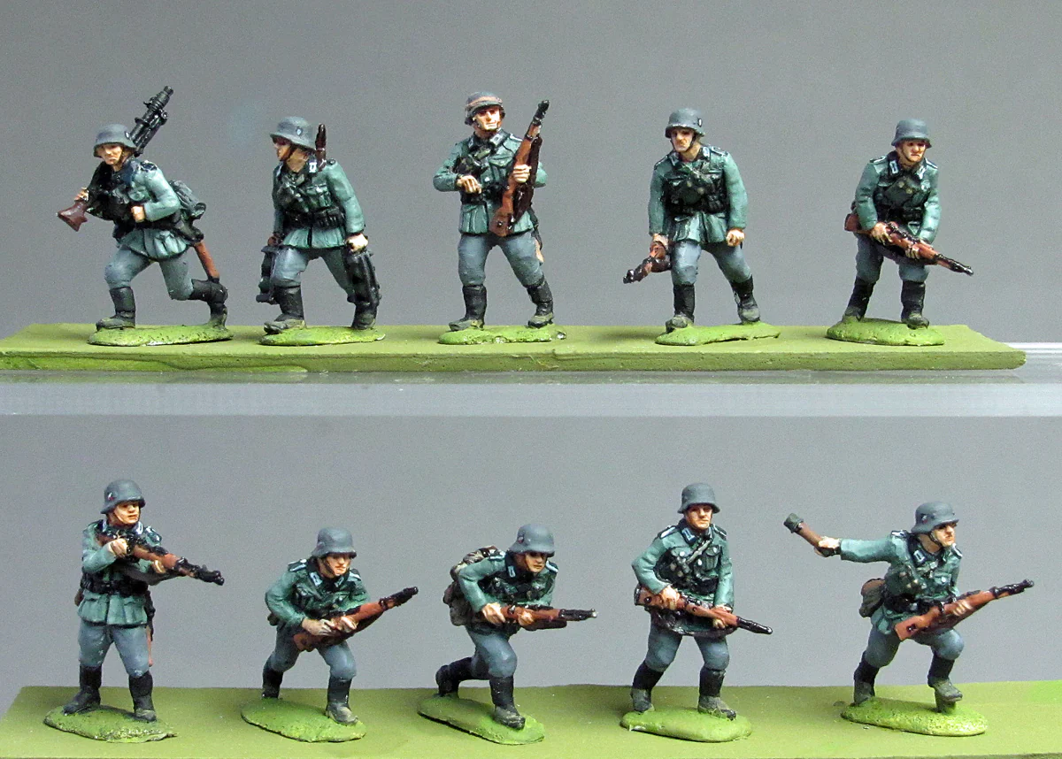 1940’s German Infantry, advancing (20mm) - Image 2