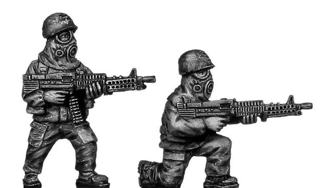 1960-80s US trooper in MOPP gear and helmet with M60 machine gun (28mm)