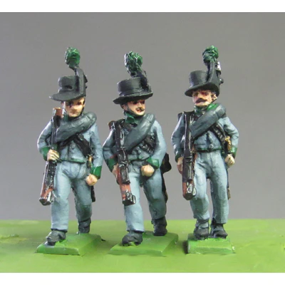 Avantgarde Rifles marching, Waterloo (18mm)