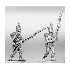 Centre company, advancing, porte arms (18mm)