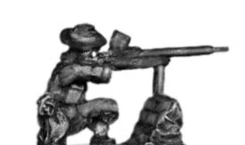 Gurkha with Boyes AT rifle in slouch hat (15mm)