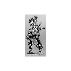 Highland piper (18mm)