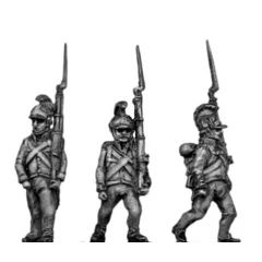 Hungarian Fusilier, helmet, shoulder arms (18mm)