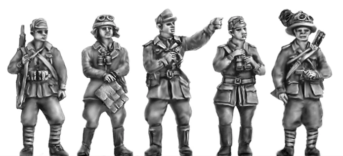 Italian Officers (20mm)