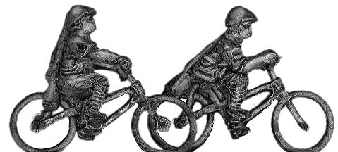 Japanese infantry riding bicycle, in helmet (15mm)