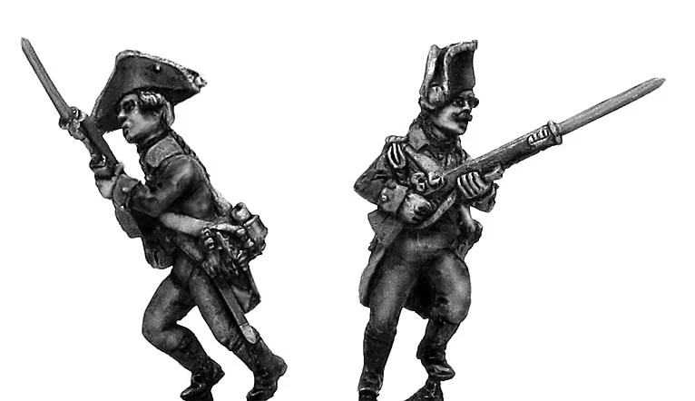 Russian Jager rifleman attacking with bayonet (28mm)