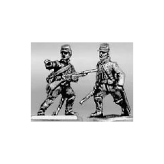 Trooper dismounted advancing, cap (15mm)