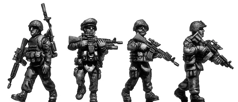 US Marine Corps Fireteam patrolling (28mm)