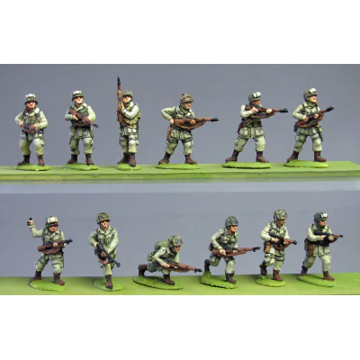 US Paras advancing (20mm) - Image 2